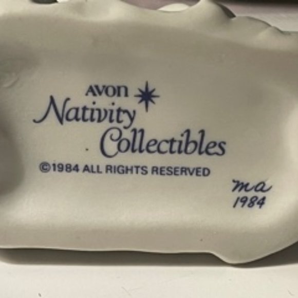 Avon Nativity Porcelain 1984 Donkey - Picture 5 of 9